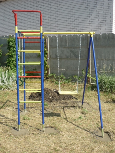 Металлические детские площадки для дачи, цены | Купить металлические  игровые площадки для улицы